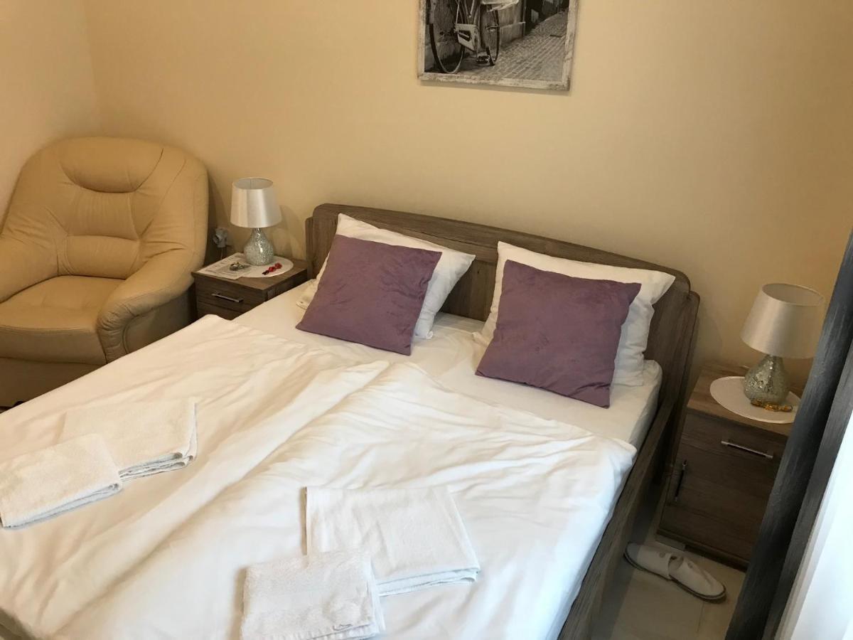 Classic Apartman Сегед Экстерьер фото